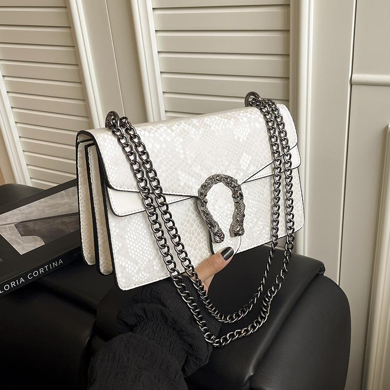 Free shipping designer bags for womens Shoulder bags pink white red grey brown black New temperament chain versatile and fashionable shoulder bag