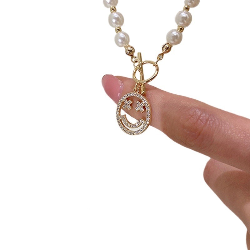 Japanese and Korean INS New Super Fairy Temperament Imitation Pearl Smiley Face Necklace Cold Style Sweet Simple OT Buckle Lock Bone Chain Jewelry for