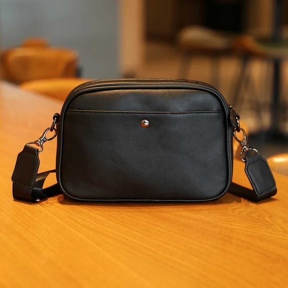 Bee Embroidery PU Mens Crossbody Shoulder Bag Cutting Sahels Waterproof PU Slide Men Bags Y250724