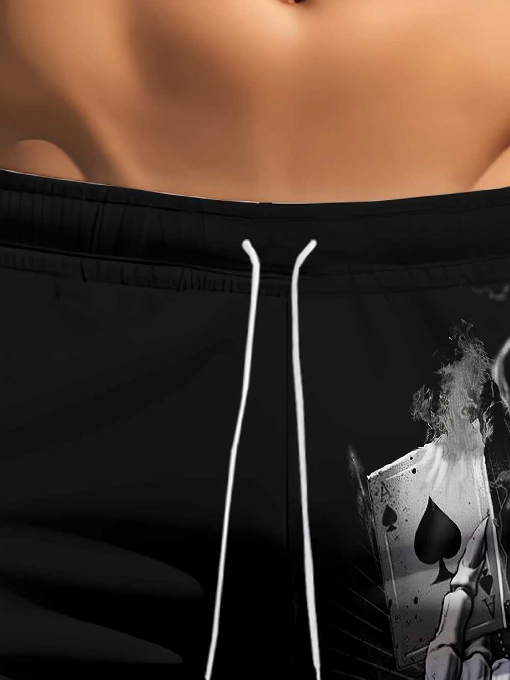 2025 Summer New Mens Skull Printed Casual Shorts Quick Drying and Breathable No Pleats Beachwear Outdoor Fitness Sports Wear W250724