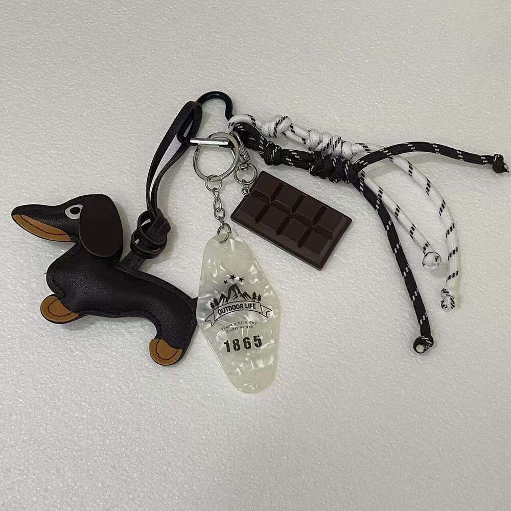 Bag Charms Cute Cartoon Dachshund Dog Hand Strap Pet Puppy Animal Shape Bag Pendant Decoration Gift