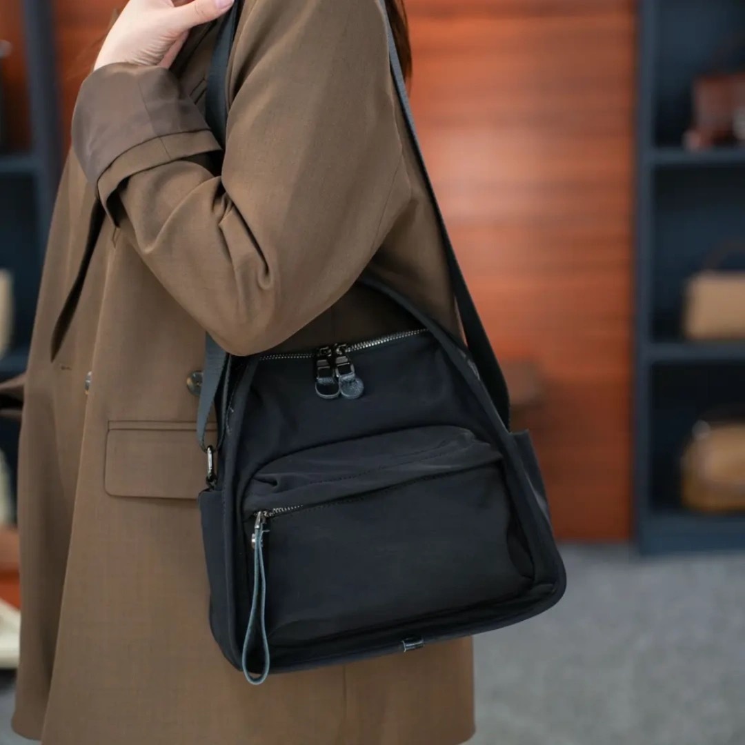 designer bag New Simple Lightweight Casual Bag Fashion Versatile Oxford Cloth Women Crossbody Bag Shoulder Bag Handbag Commuter Bag for Women