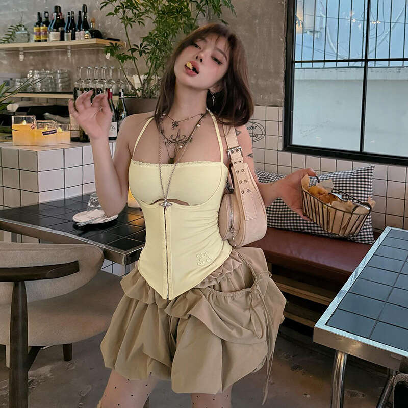 2025 Summer New Khaki Niche Design Versatile Slim Fit Fluffy Skirt Pants for Women 7fe