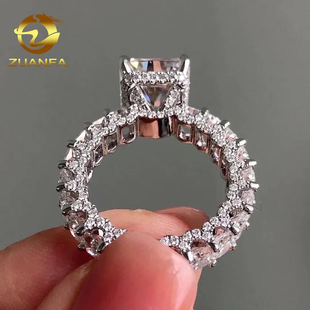 Luxury Fine Jewelry Super White Wedding Engagement Band GRA VVS Baguette Diamond Full Band Iced Out Moissanite Ring