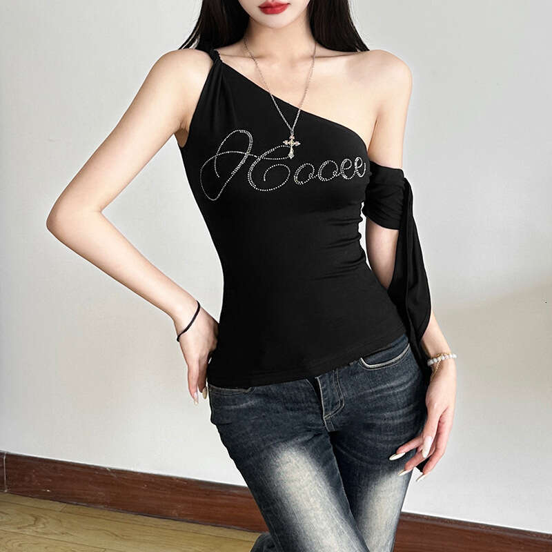 2025 Spring New Women's Fashion Solid Color Slim Fit Fashionable Asymmetrical Neck Single Shoulder Rhinestone Sleeveless Vest for Women 0f7