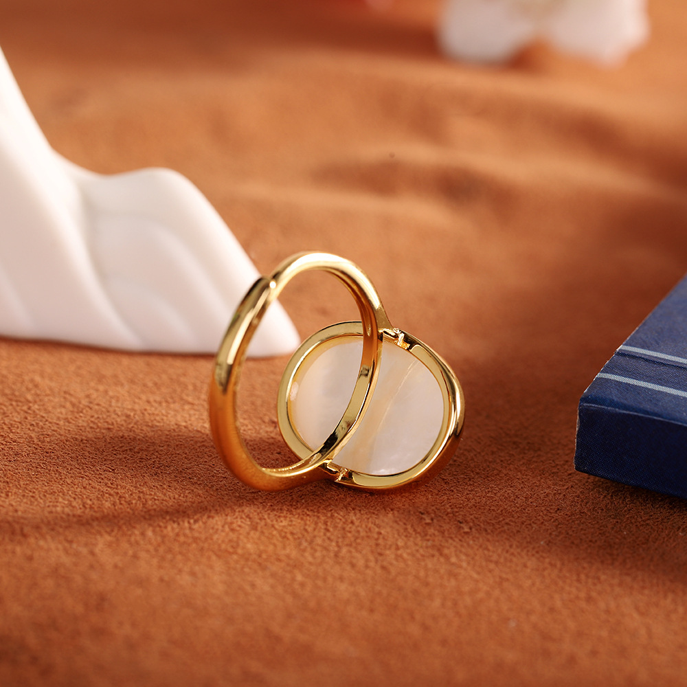 Luxurious Womens Accents: Modern Design Sterling Silver Ring Featuring Unique Shell-Inlayed Blue Gemstones