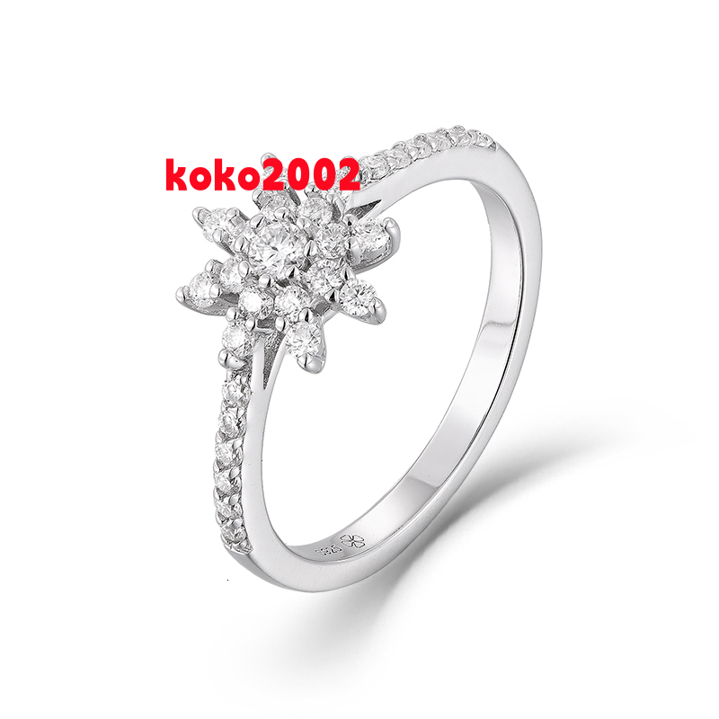 Moissanite Rings Silver 925 Womens Hot Selling Moissanite Ring with Cute Flower Design Suitable for Marriage and Engagement