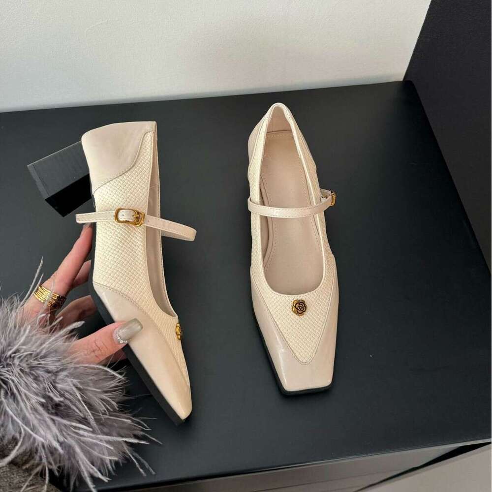 Camellia Single Women, Chunky Heel, Comfortable, Korean Style, Niche High Heels, Woven, High-End Feel, Versatile Shoes for Women