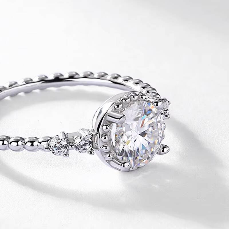 Brilliant Cut Moissanite Diamond and Sterling Silver Jewelry Rings 5A CZ Womens Wedding Engagement Ring Gift