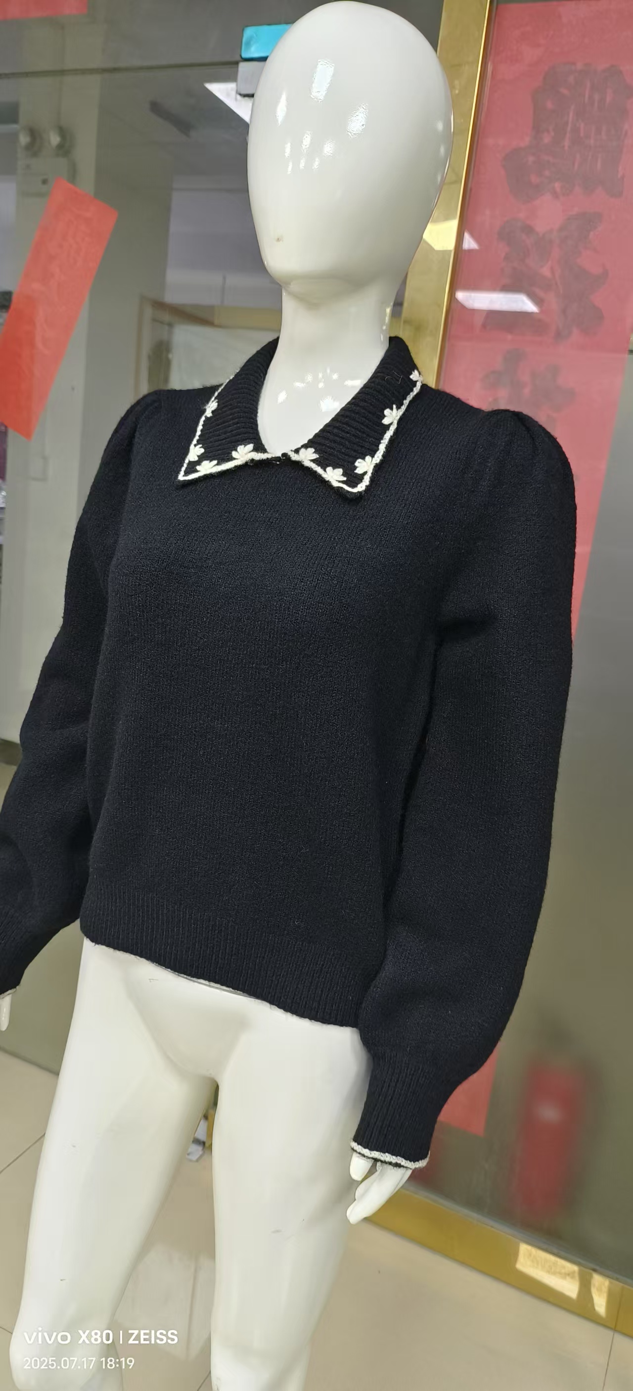 Women's hand embroidered doll collar Diverse styles available for customization