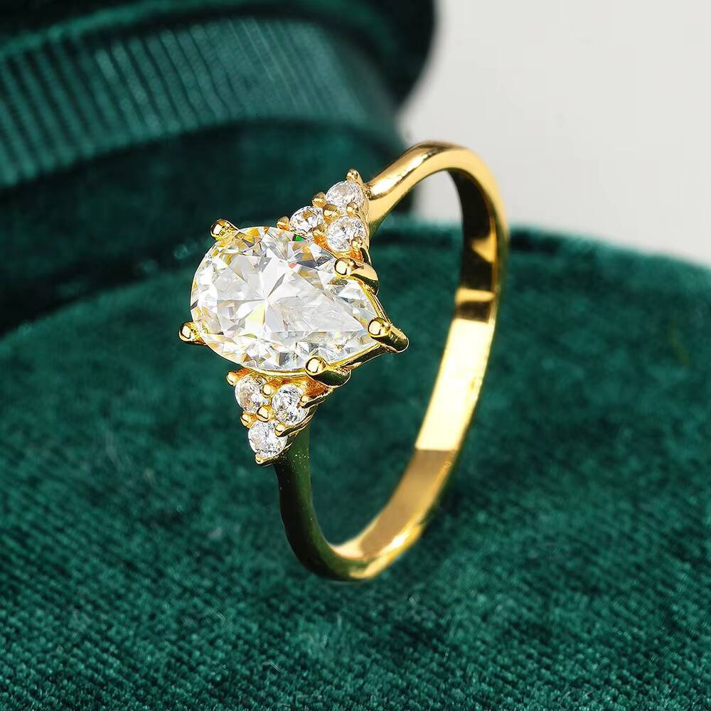 VANFI Retro Gorgeous D-Color VVS Moissanite Ring 925 Silver Gold-Plated Drip Drill Design with Claw Set Playful Style