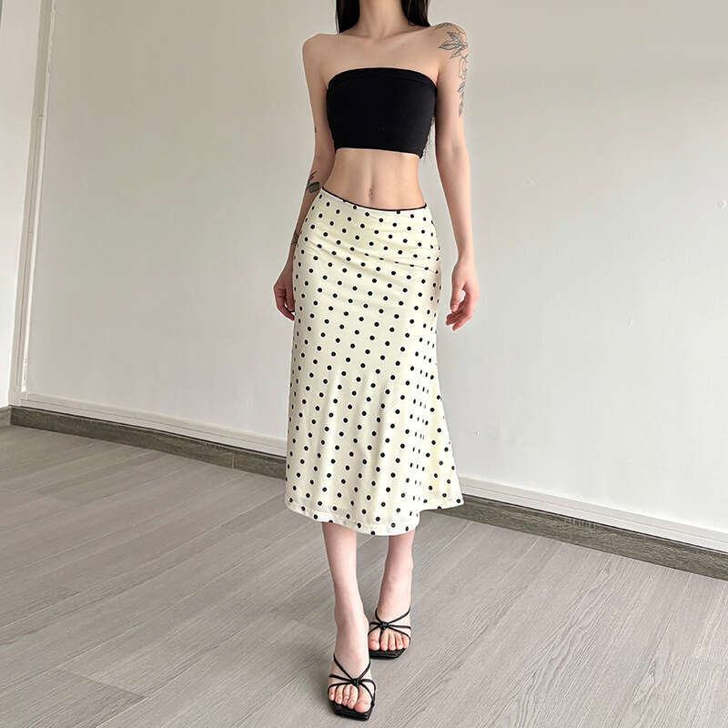 INS Style 2025 Spring New Women's Solid Color Slim Fit Fashion High Waist Bodycon Polka Dot Skirt 7d7