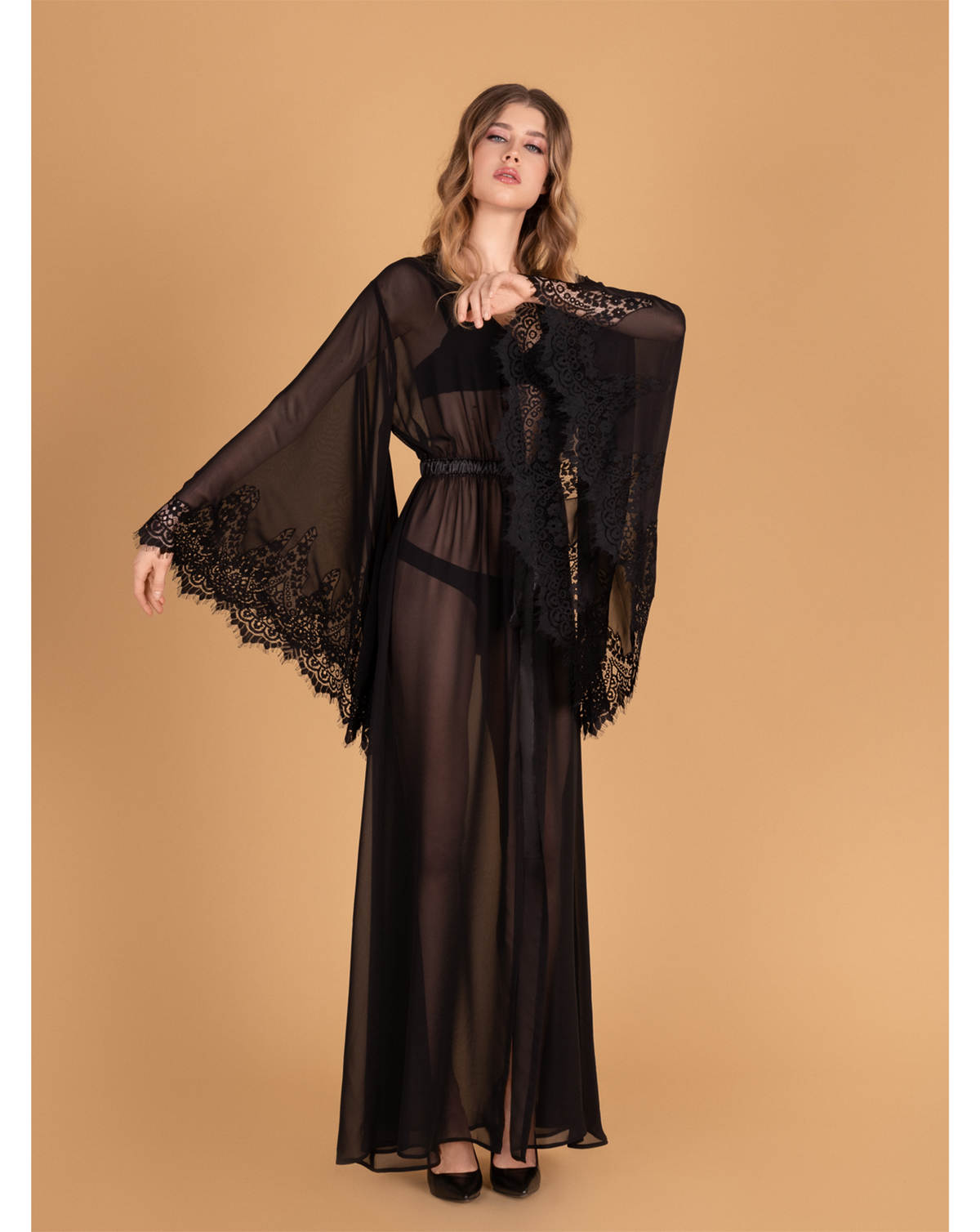 Sexy Women's Sleepwear V Neck Long Sleeves Lace Trim Premium Appliques Black Lady Party Resort Wear Customized