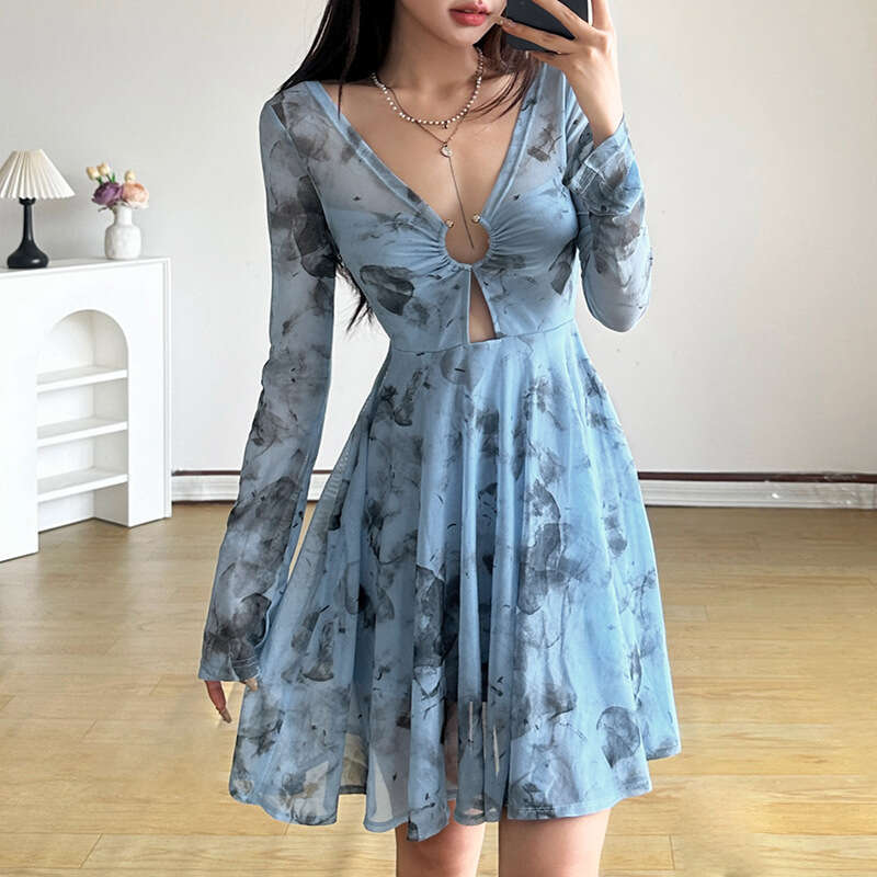 2024 Autumn New Women's Solid Color Slim Fit Fashion V-Neck High Waist Long Sleeve Dress eef