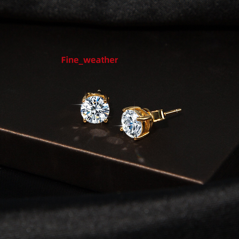 Niche Classic Four-Prong Genuine Moissanite Stud Earrings for Women High-End S925 Sterling Silver with Gold Plating Wholesale