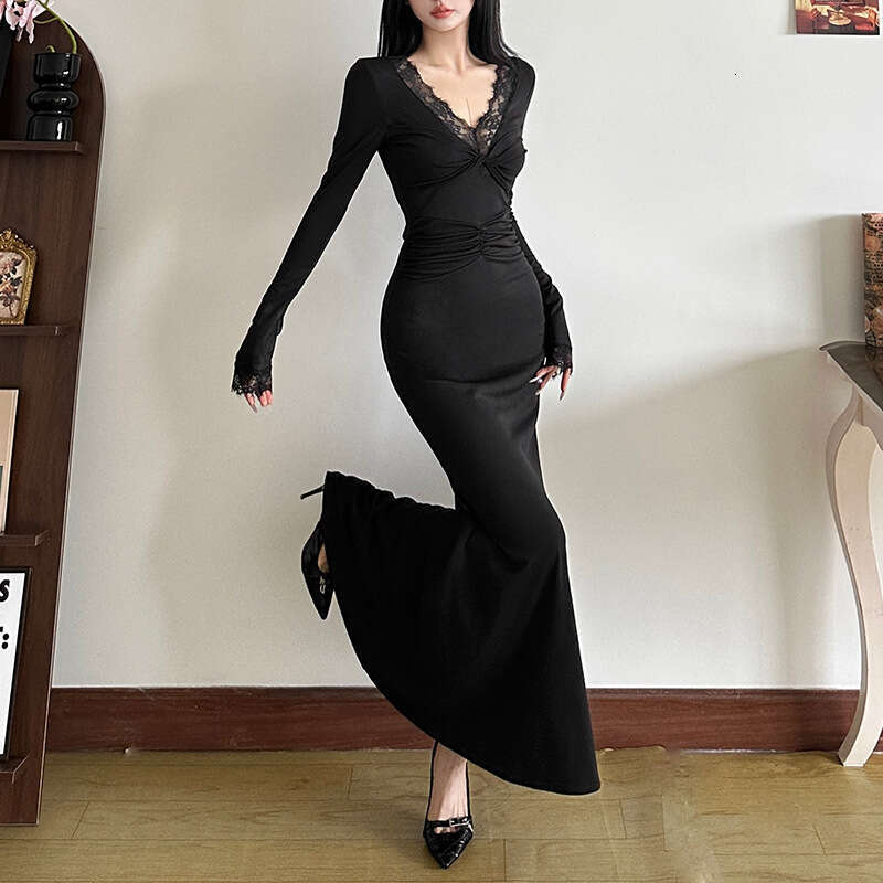 2024 Autumn New Women's Solid Color Slim Fashion V-neck Lace Trim Long Sleeve Dress a33