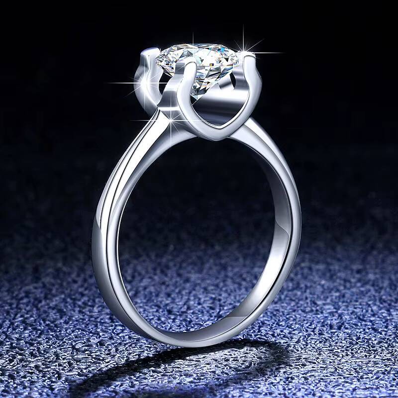 Wholesale S925 1ct Silver Ring VVS DEF White Four Prongs U Shape Claw Setting Moissanite Engagement Ring