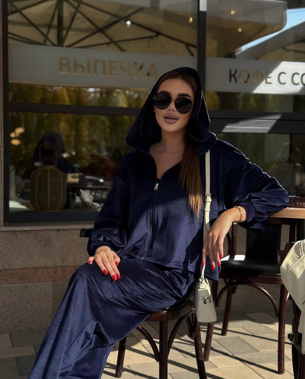 2025 New Womens Solid Color Velvet Short Hooded Top Fashion Casual Three-Piece Set