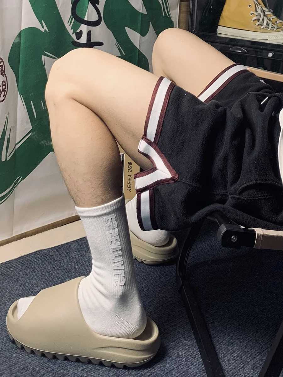 3Pairs/Box Womens SOCKS Medium Tube Korean Street Hip-hop College Style Mens Three-dimensional Letter Fashion SOCKS X250725