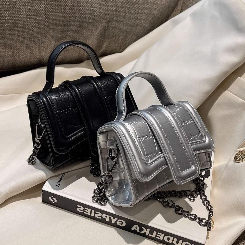 2025 Summer New Women's Crossbody Bag Mini Niche Women's Small Bag Trendy Summer Fashion Small Square Bag New Women's Shoulder Bag New 