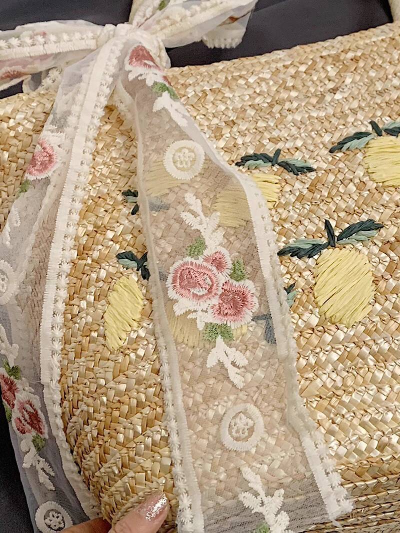 Luxury Brand Designer Bag Zuo Xing Handmade Lemon Embroidered Straw Bag Large Capacity Handheld Woven Bag French Style Shoulder Beach Vacation Bag