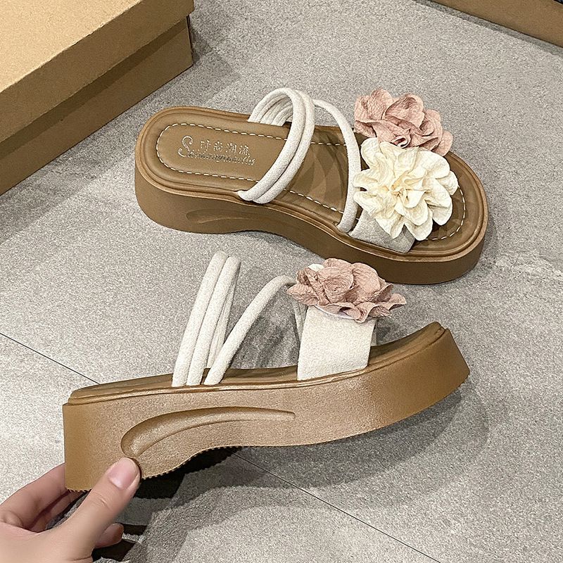 Ddmysports Trendy Thick Soled Platform Summer New Korean Fashion Mesh Pleated Petite High Heeled Sandals For Women Outdoor Shoes