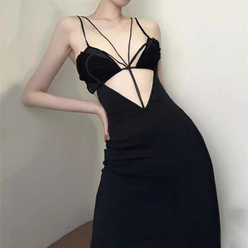 2024 Spring New Women's Solid Color Slim High Waist Fashion Strap Sexy Backless Dress 9a2