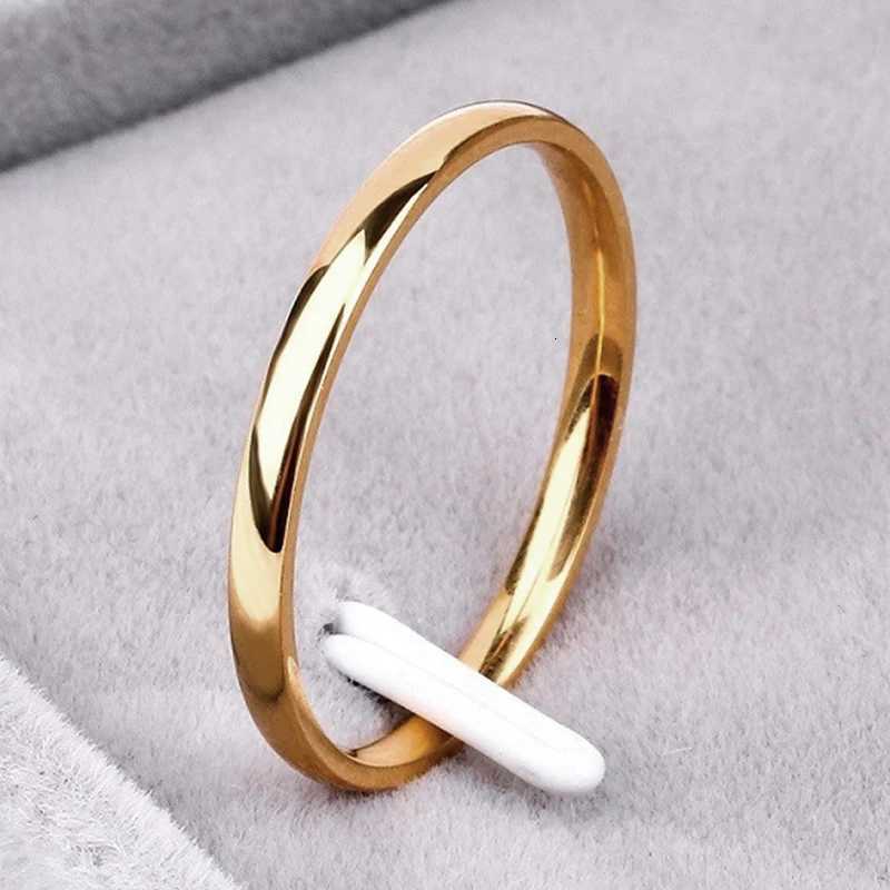 2MM thin rose gold anti allergic smooth and simple stainless steel wedding ring suitable for womens charm jewelry Valentines Day gift W250417