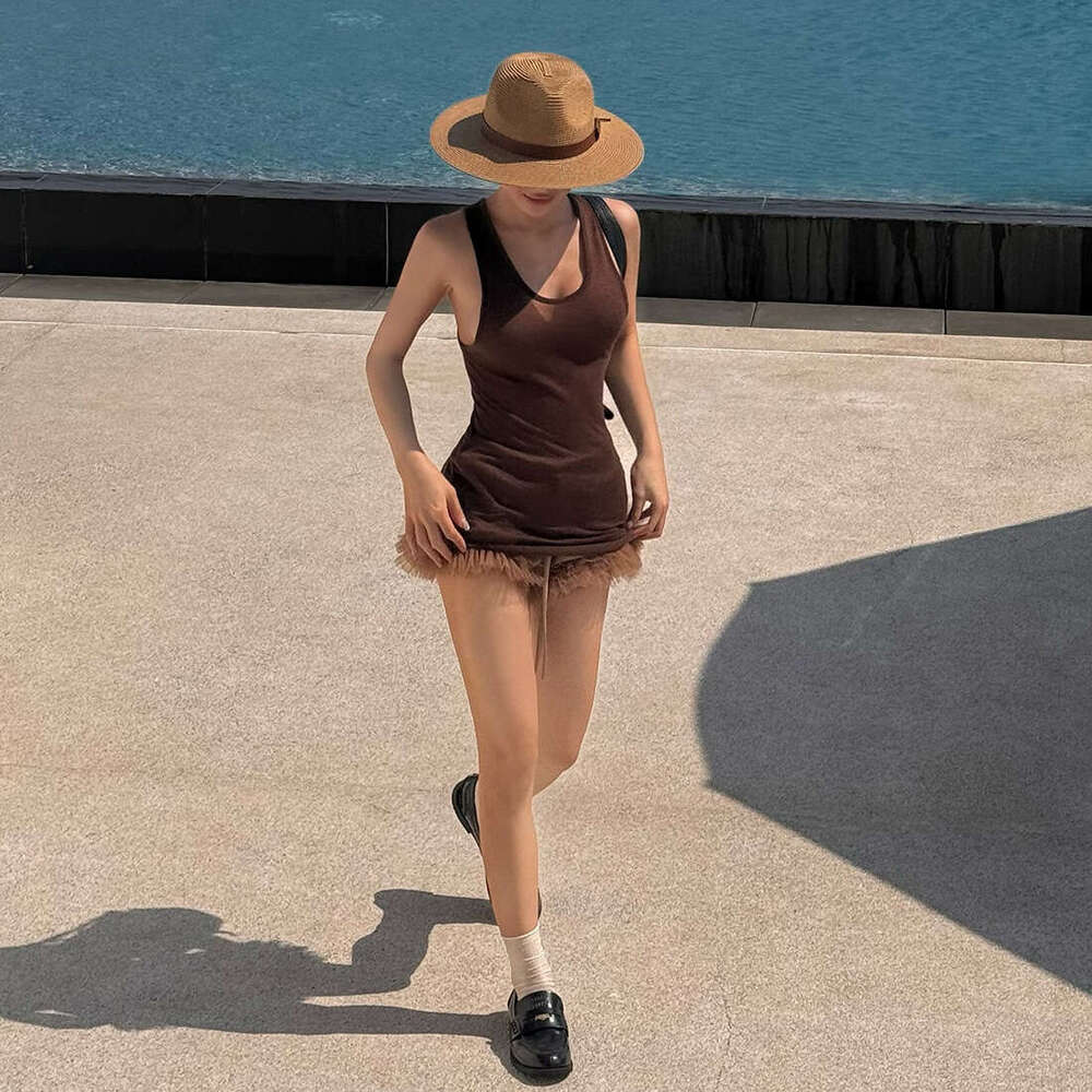 2025 Summer New Slim Sexy Sleeveless Versatile Top Solid Color Shorts Set Women's Clothing a1e