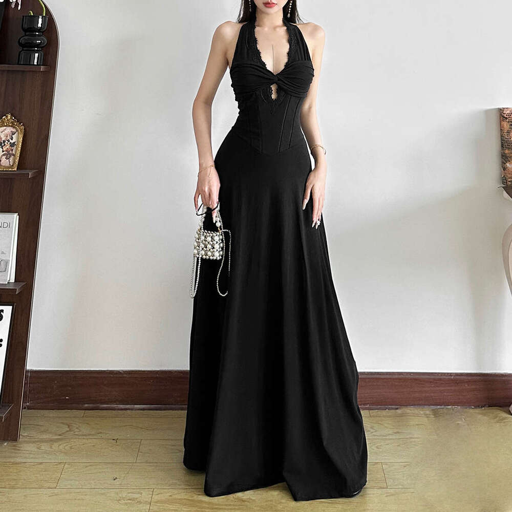 2025 Summer New Pure Desire Slim Fit Elegant Fashion Casual Halter Neck Hollow Out Sleeveless Dress for Women 01c