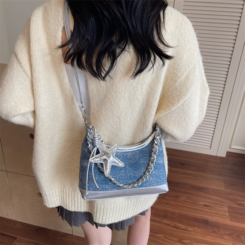 Summer 2025 New Women's Crossbody Bag Fashionable Color Block Denim Dumpling Bag Fashionable Summer New Women's Shoulder Bag New Designer Ba