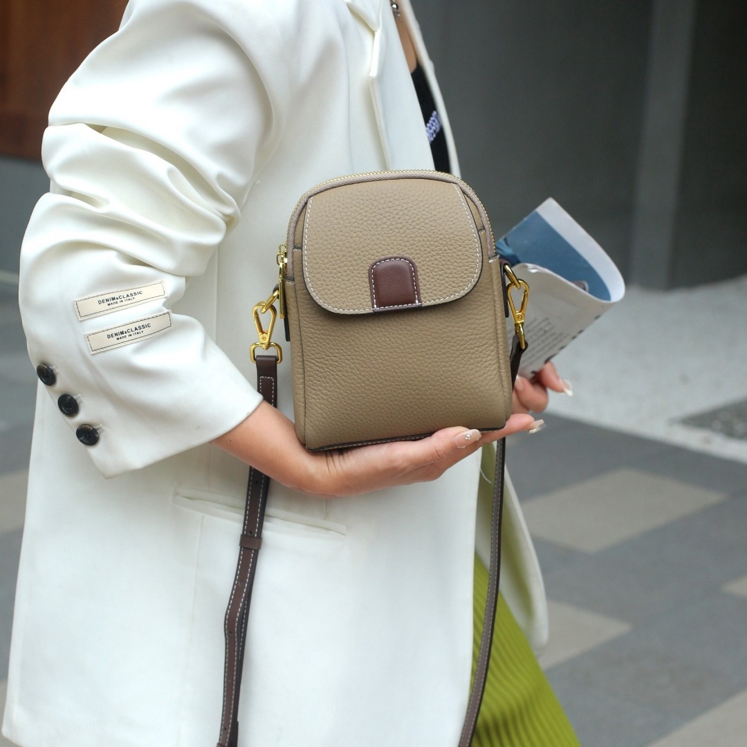 designer bag New Small Leather Crossbody Bag Single Shoulder Bag Fashionable Simple High-end Genuine Leather Women Bag Phone Bag