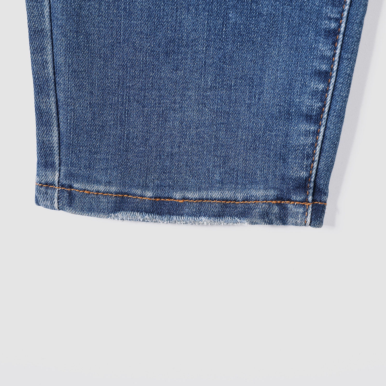 Women's tight jeans with elastic fabric for slimming and leg length versatile and fashionable pencil pants