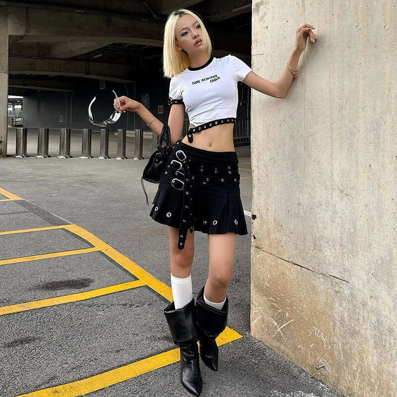 2025 Spring New Women's Solid Color Slim Fit Crop Street Fashion Round Neck Short Sleeve Top f04
