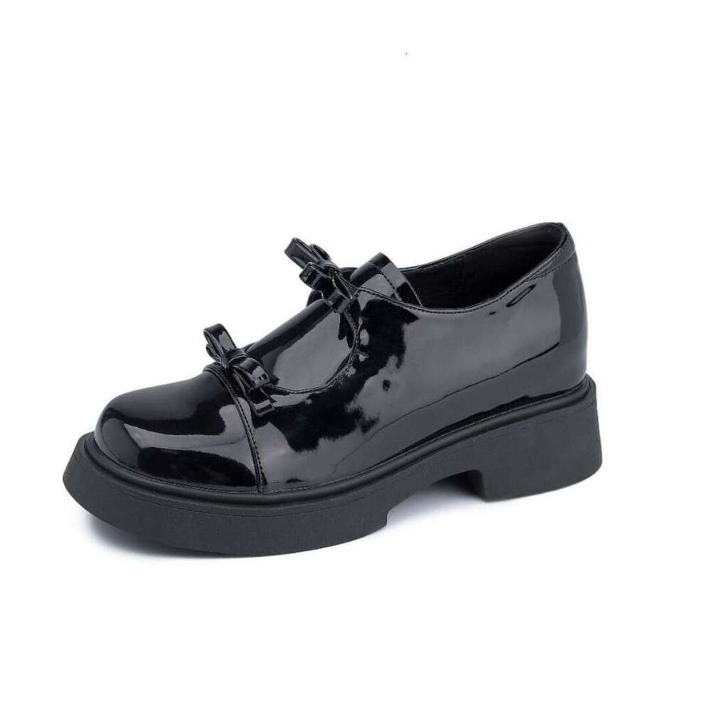 Petite Thick-Soled Height-Increasing Single for Outdoor Wear, High-End Feel, 2025 Korean Version Mary Jane Shoes, Women's Campus Style Uniform Le