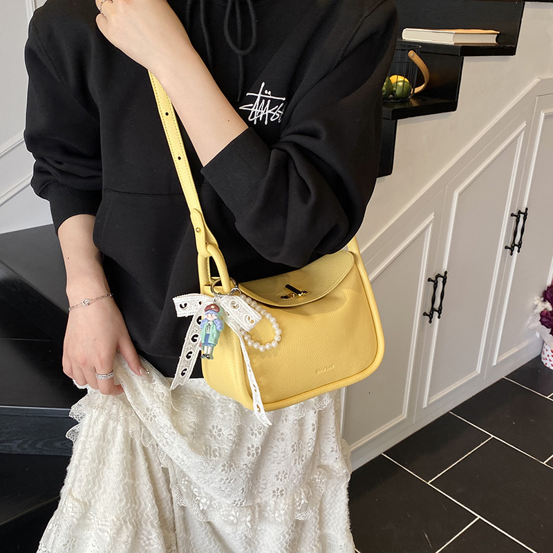 2025 Summer New Women's Crossbody Bag Niche Design Women's Lychee Pattern Handbag women's Commuting Bag Summer New Women's Shoulde