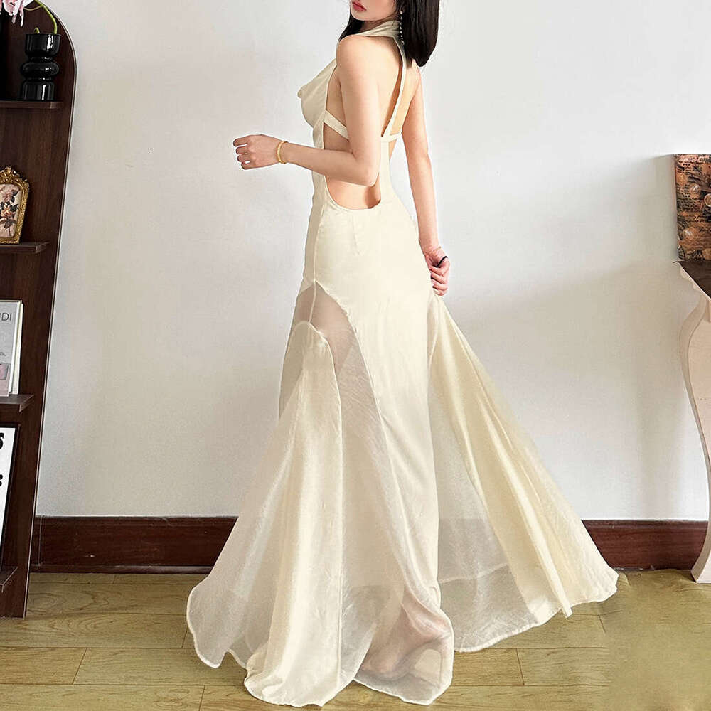 2025 Summer New Backless Design Sleeveless Vacation Pure Desire Elegant Long Dress Women's Fashion 21f