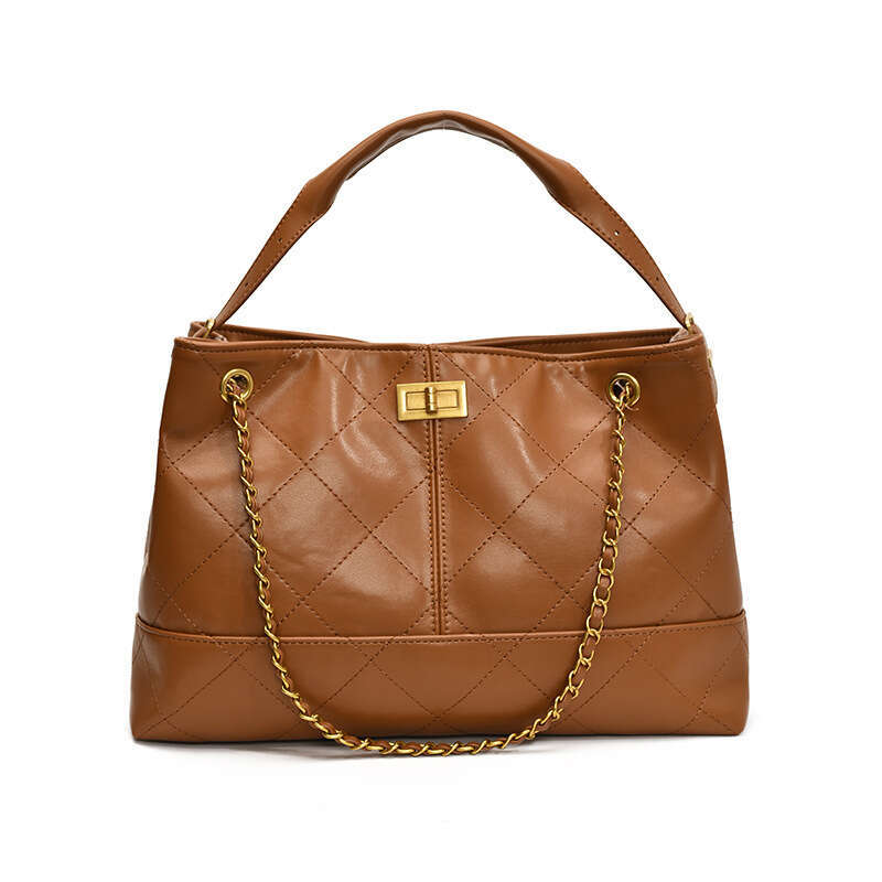 Chanel Style Quilted Chain Underarm for Women Summer Fashionable High-end Commuter Shoulder Crossbody Bag