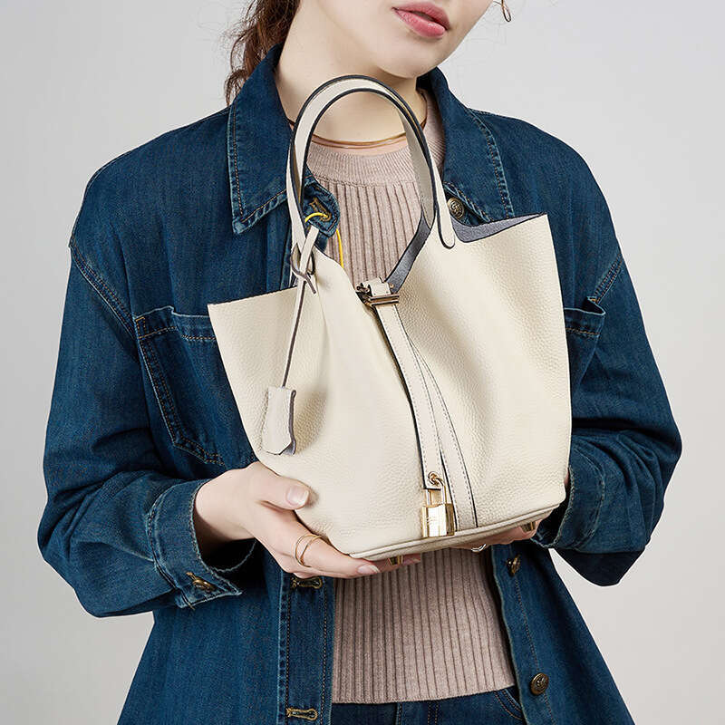 2025 New Designer Luxury Bucket Tote Genuine Leather Handbag Mommy Bride Wedding Bag High-end Feel