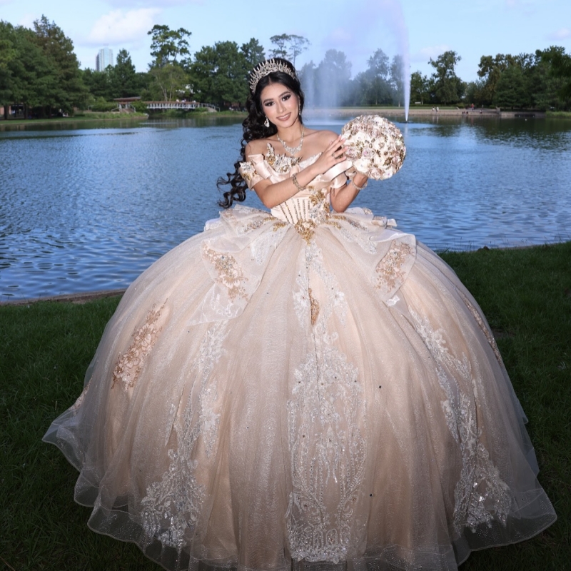 Champagne Shiny Quinceanera Dresses Ball Gown Off The Shoulder Sequin Applique Beading Party Birthday Sweet 16 Dress Vestidos 15 Anos