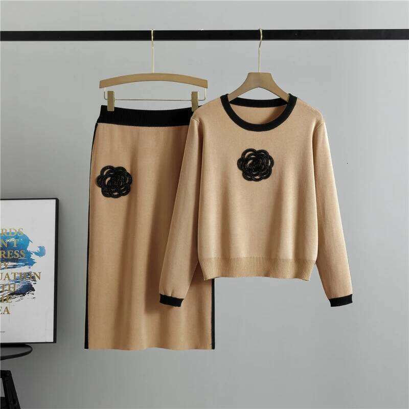 Designer Leisure High Quality 2025 Autumn Winter New Women's Small Fragrant Wind Wool Knitted Top Half Skirt Two piece Set for Women