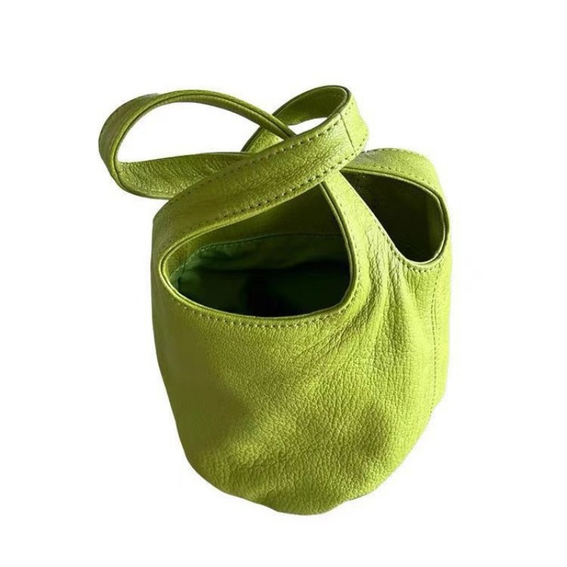 Chic Portability: Premium Quality Leather Bucket Bag for Ladies - Versatile Shoulders & Crossbody Wear