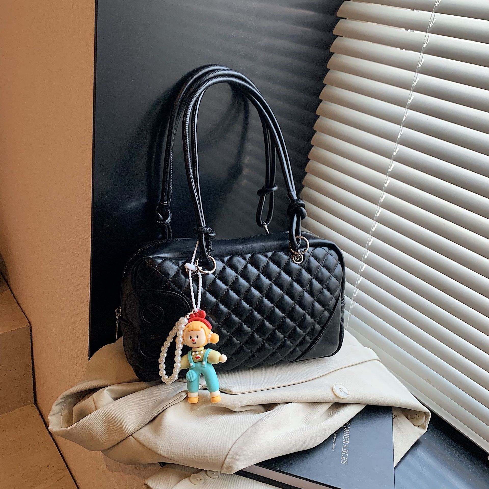 Luxury Brand Designer Bag High-End Luxury Tote Bag Underarm Bag 2025 New Quilted Large Capacity Trendy Shoulder Bag Handbag Women's Bag