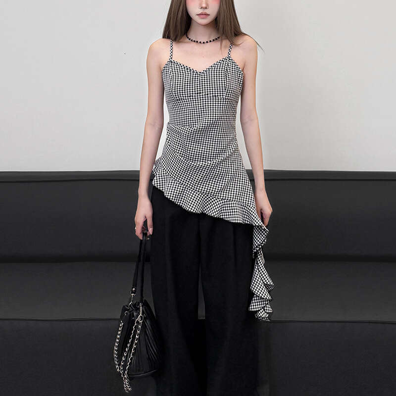 2025 Women's Spring Summer New Street Fashion Plaid Sexy Strap Irregular Tank Top e83