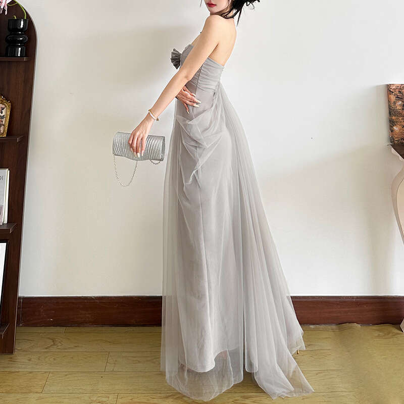 2025 Spring New Women's Solid Color Slim Fit Fashion Off-Shoulder Strapless Backless Dress d0f