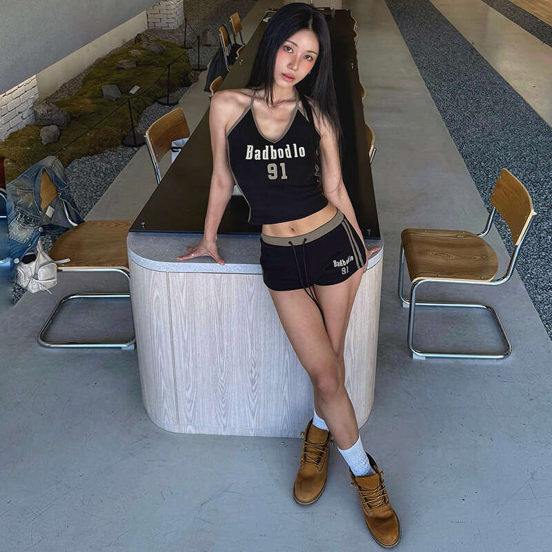 2025 Summer New American Style Sexy Hot Girl Halter Neck Letter Top Slim Fit Versatile Shorts Set fe0