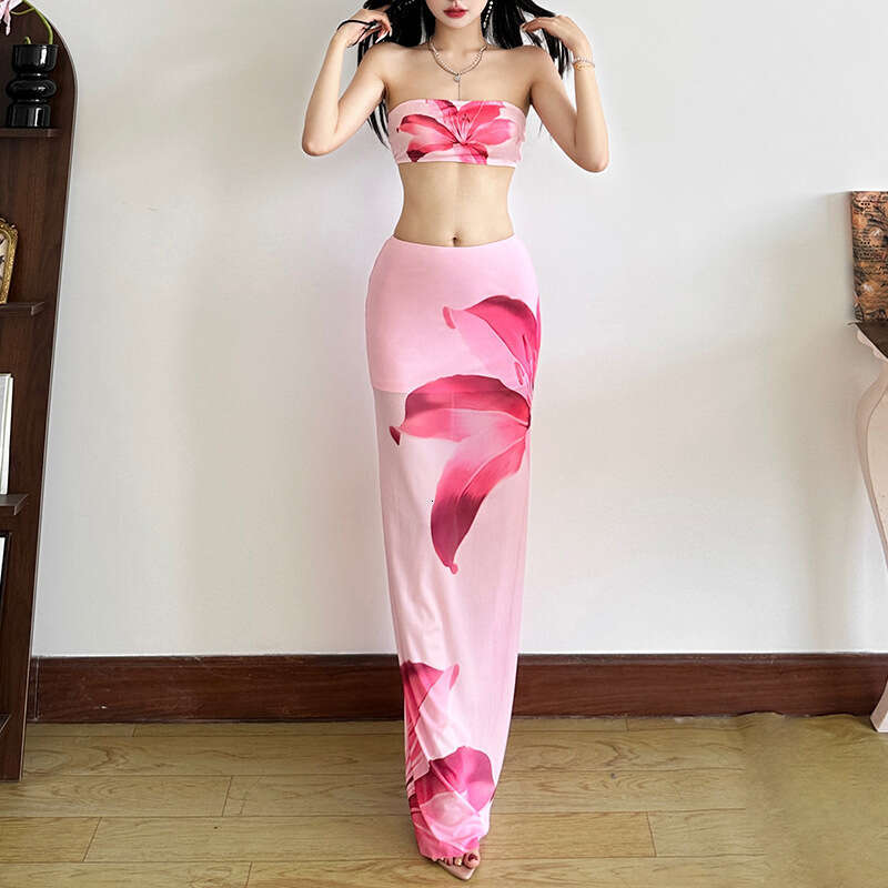 2025 Spring New Women's Solid Color Slim Fit Tube Top Vest Fashion High Waist Skirt Set 28c