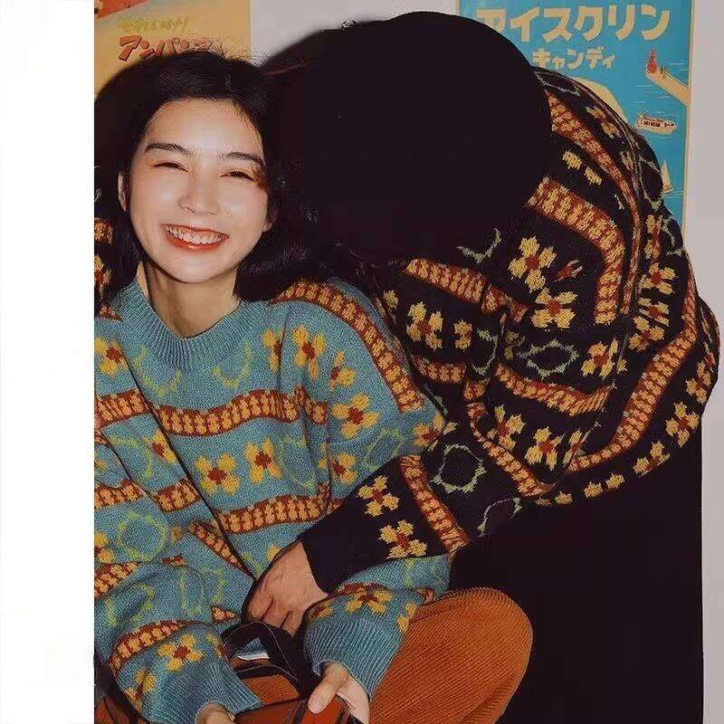 Autumn Winter Japanese Pullover Striped Floral Pattern Long Sleeved Knitted BF Loose Lazy Style Couple Sweater Jacket