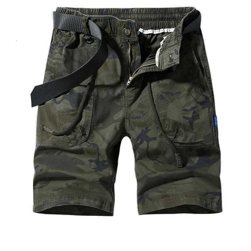 Outdoor Casual Camouflage Shorts Mens 2025 Summer Trend Loose Sports Workwear Five Quarter Pants W250724