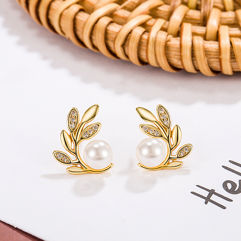 Stud Earrings 18K gold-plated 925 silver luxury Designer studs geometric famous women's round diamond crystal pearl earrings Fashion Jewelry Earr